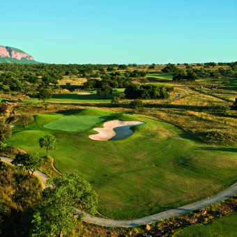 Legend Golf Resort Ein Golfplatz als Naturschauspiel  und mit bis zu 7.748 Metern einer der längsten der Welt!