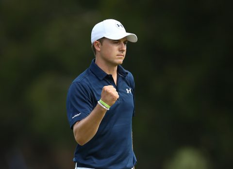 SYDNEY, AUSTRALIA - NOVEMBER 20: Jordan Spieth of the United States holes a putt on the 18th green to win the 2016 Australian Open during day four of the 2016 Australian golf Open at Royal Sydney Golf Club on November 20, 2016 in Sydney, Australia. (Photo by Mark Metcalfe/Getty Images)