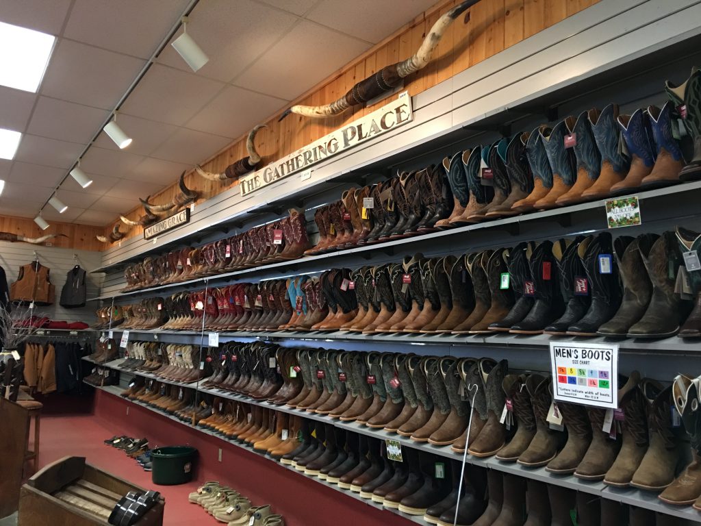 Beim Golfurlaub in Arizona gibt es in Wickenburg auch die volle Portion Wild-West-Feeling. Cowboy-Stiefel sind hier ein Pflicht-Accessoire. Foto:I.v.Wilcke