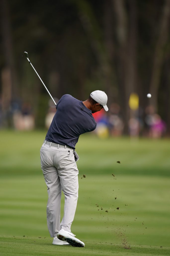 Durch den Ball durch (Foto: Getty Images)