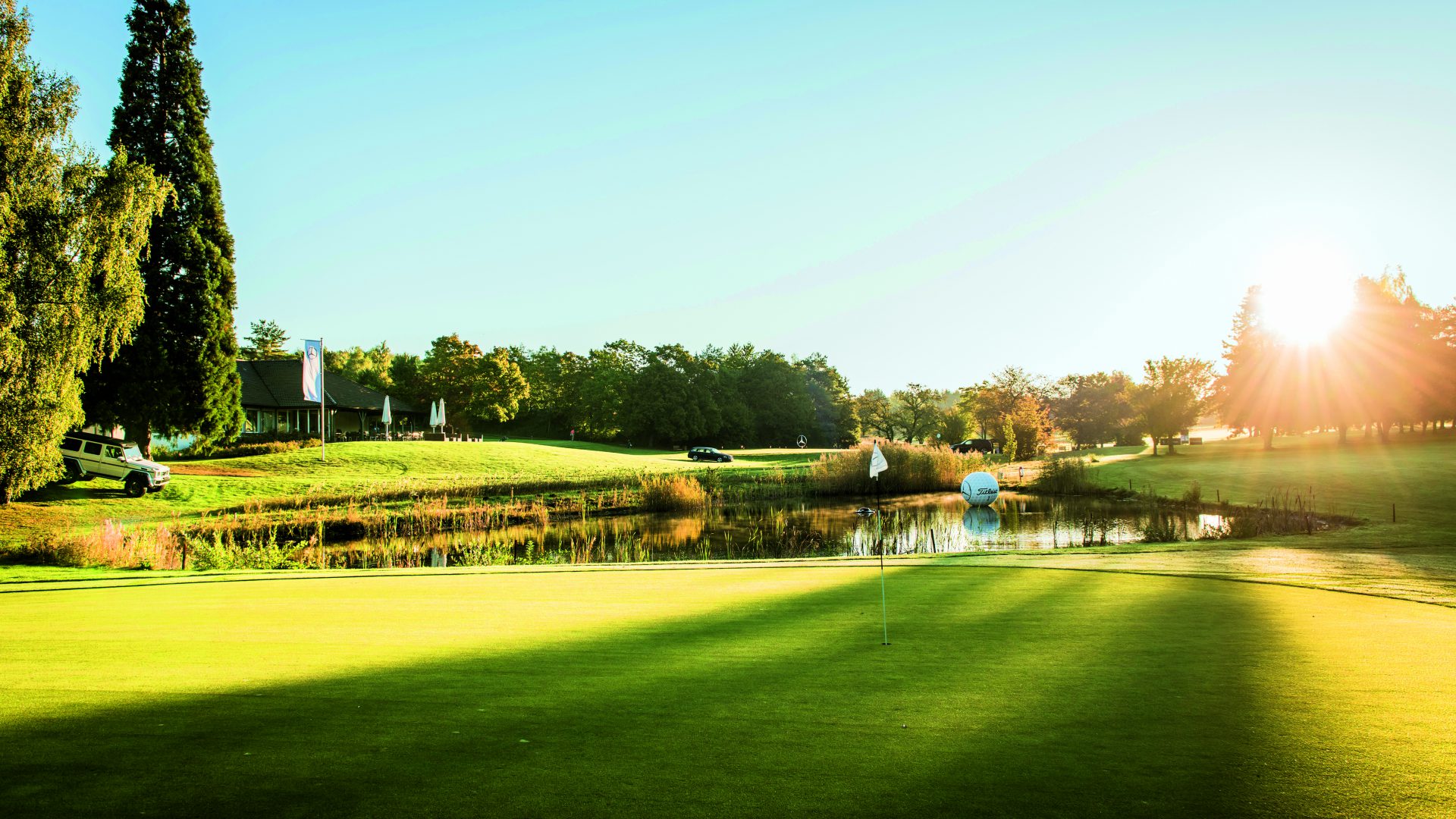 Schloss Nippenburg und Golfclub Solitude