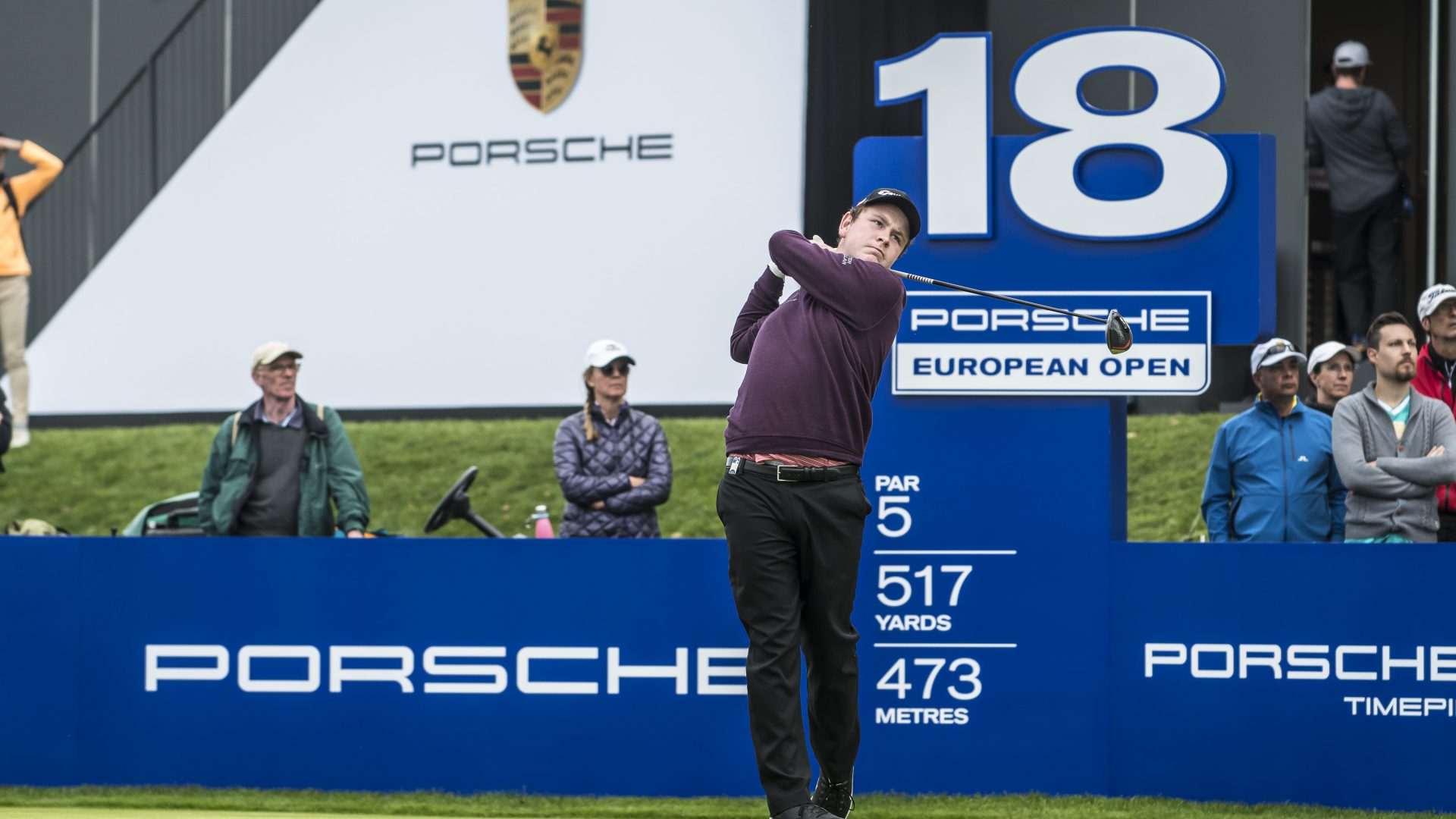 Robert MacIntyre ist nach Runde 2 der Porsche European open Führender im Clubhaus.