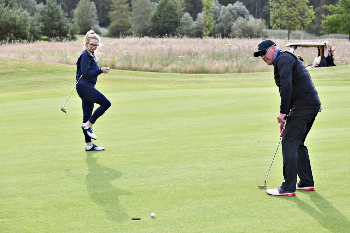 Für den späteren Bruttosieger Guido Lützekndorf lief es während der Runde gut und seine Putts fielen. (Foto: Elke A. Jung-Wolff)