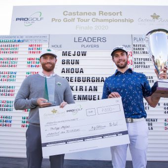 Philipp Mejow (links) gewinnt das Finale der Pro Golf Tour in Adendorf und Thomas Rosenmüller ist Sieger der Pro Golf Tour Order of Merit 2020. (Foto: Stefan Heigl/Pro Golf Tour).