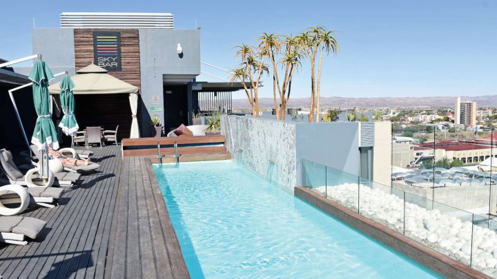 Golf & Sightseeing in Namibia: Hilton Hotel in Windhuk