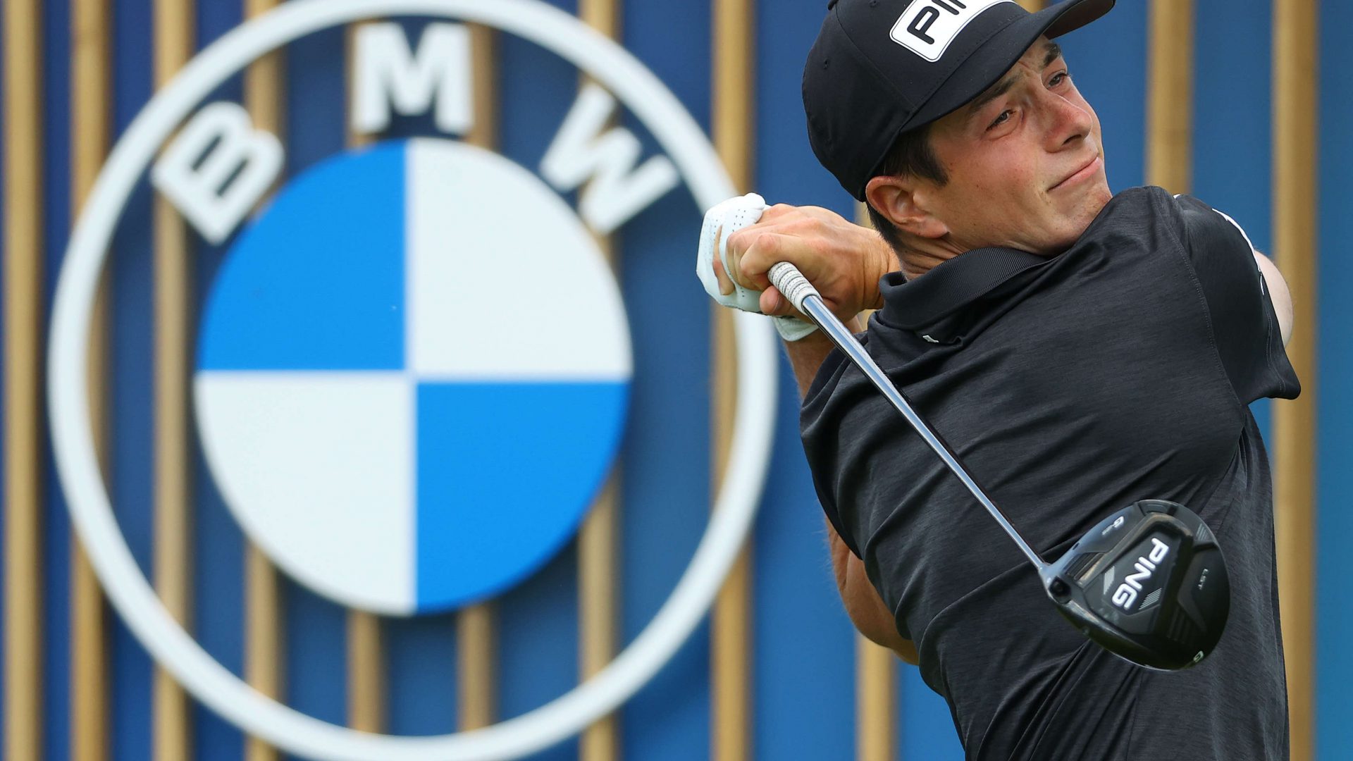 MUNICH, GERMANY - JUNE 26: Viktor Hovland of Norway tees off on the fourth hole during Day Three of The BMW International Open at Golfclub Munchen Eichenried on June 26, 2021 in Munich, Germany. (Photo by Andrew Redington/Getty Images)