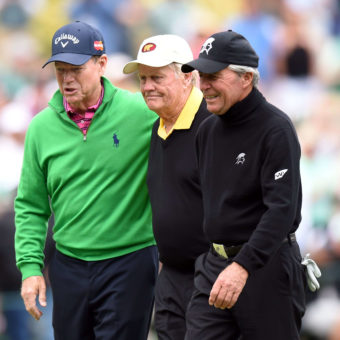 (L-R) Tom Watson, Jack Nicklaus and Gary Player walk together during the Par 3 contest prior to the start of the 80th Masters of Tournament at the Augusta National Golf Club on April 6, 2016, in Augusta, Georgia. / AFP / Jim Watson (Photo credit should read JIM WATSON/AFP via Getty Images)