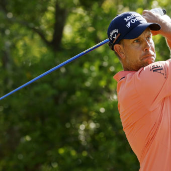 AVONDALE, LOUISIANA - APRIL 22: Henrik Stenson of Sweden plays his shot from the 11th tee during the second round of the Zurich Classic of New Orleans at TPC Louisiana on April 22, 2022 in Avondale, Louisiana. (Photo by Chris Graythen/Getty Images)