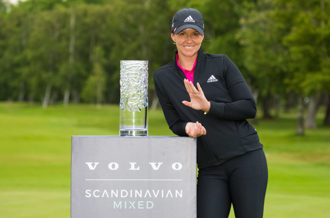 12/06/2022. Ladies European Tour 2022. Volvo Car Scandinavian Mixed Hosted By Henrik & Annika, Halmstad Golf Club, Halmstad, Sweden. June 9-12 2022. Linn Grant of Sweden during with her trophy. tour news Credit: Tristan Jones/LET