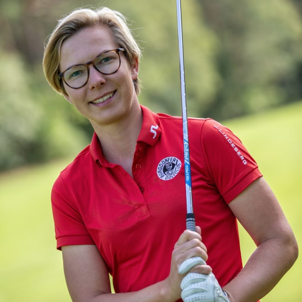 PGA Proette Ann-Kathrin Lindner vom Burgdorfer GC ist ab 1.1.2023 Landestrainerin des GVNB.