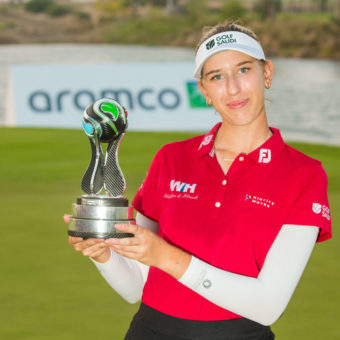 12/11/2022. Ladies European Tour 2022. Aramco Team Series presented by Public Investment Fund, Jeddah, Royal Greens Golf and Country Club, King Abdullah Economic City, Jeddah, Saudi Arabia. November 10-12 2022. Chiara Noja of Germany with her trophy.tour. news Credit: Tristan Jones / LET