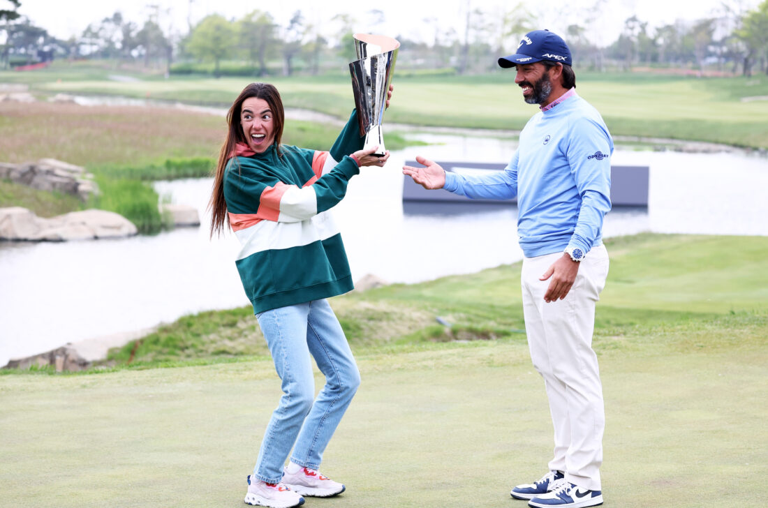 INCHEON, SOUTH KOREA - APRIL 30: Pablo Larrazabal of Spain presents the trophy to his girlfriend Adriana Lamelas after winning the tournament on Day Four of the Korea Championship Presented by Genesis at Jack Nicklaus GC Korea on April 30, 2023 in South Korea. (Photo by Chung Sung-Jun/Getty Images) tour news