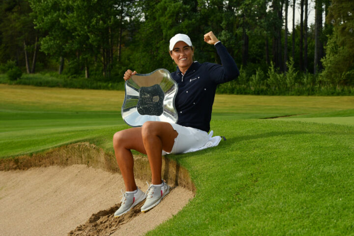 01/07/2023. Ladies European Tour 2023. Ladies Open By Pickala Rock Resort, Siuntio, Finland . 29 June - 1. Carmen Alonso of Spain lifts the trophy as she wins the Ladies Open By Pickala Rock Resort. Credit: Mark Runnacles/ LET