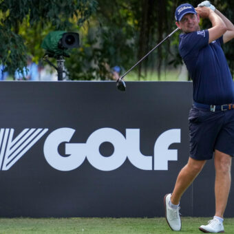 DORAL, FL - OCTOBER 28: Bernd Wiesberger of Hy Flyers GC plays his shot from the fifth tee during the quarterfinals of the LIV Golf Invitational - Miami at Trump National Doral Miami on October 28, 2022 in Doral, Florida. (Photo by Eric Espada/Getty Images)