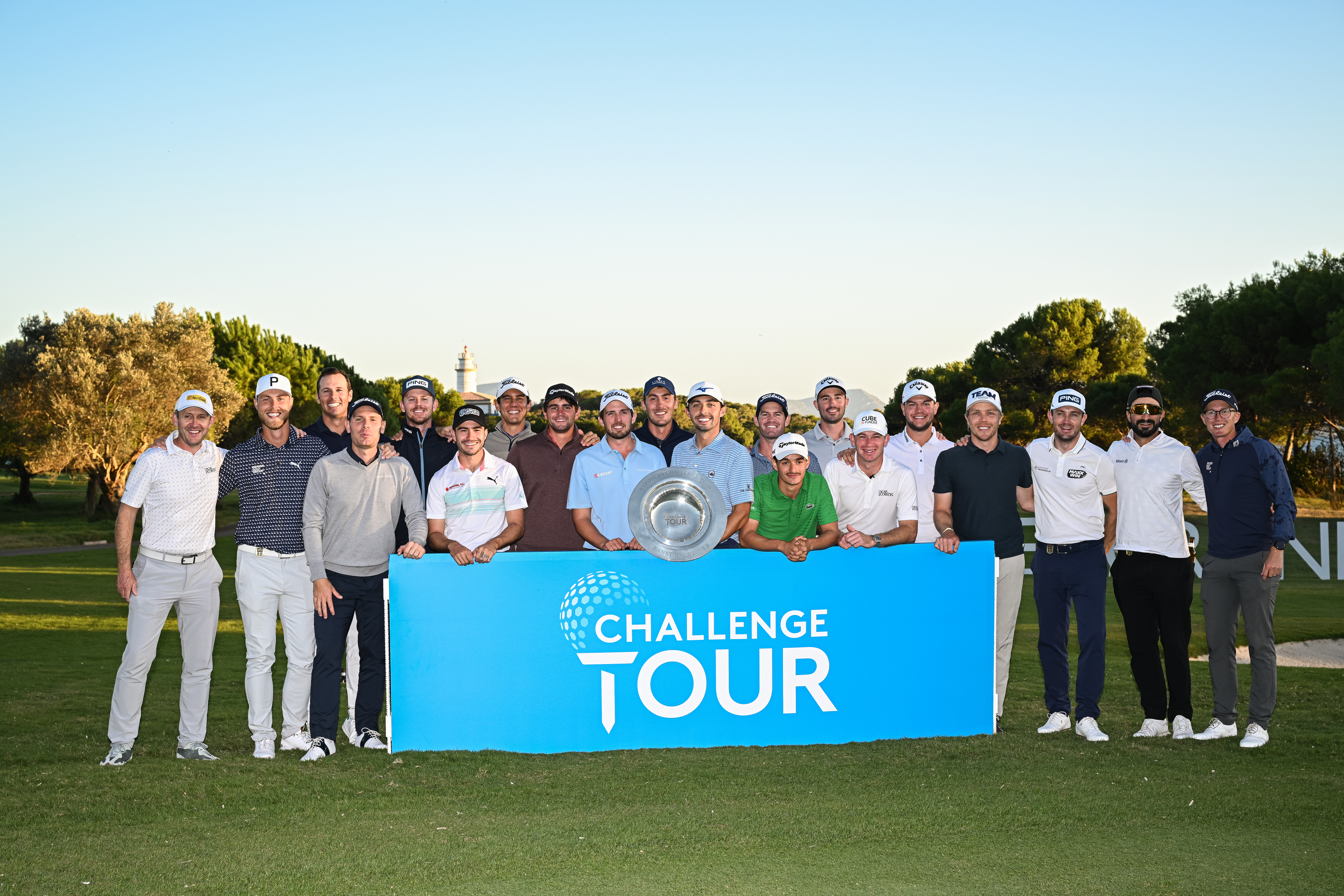 ALCUDIA, SPAIN - NOVEMBER 5: Marco Penge of England celebrates with the trophy following victory of the tournament with the 20 graduate players on Day Four of the Rolex Challenge Tour Grand Final supported by the R&A 2023 at Club de Golf Alcanada on November 5, 2023 in Alcudia, Spain. (Photo by Octavio Passos/Getty Images) tour news