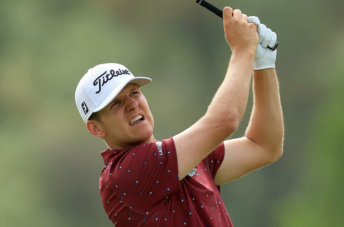 DUBAI, UNITED ARAB EMIRATES - NOVEMBER 16: Yannik Paul of Germany plays his second shot on the third hole during the first round on Day One of the DP World Tour Championship on the Earth Course at Jumeirah Golf Estates on November 16, 2023 in Dubai, United Arab Emirates. (Photo by David Cannon/Getty Images) tour news