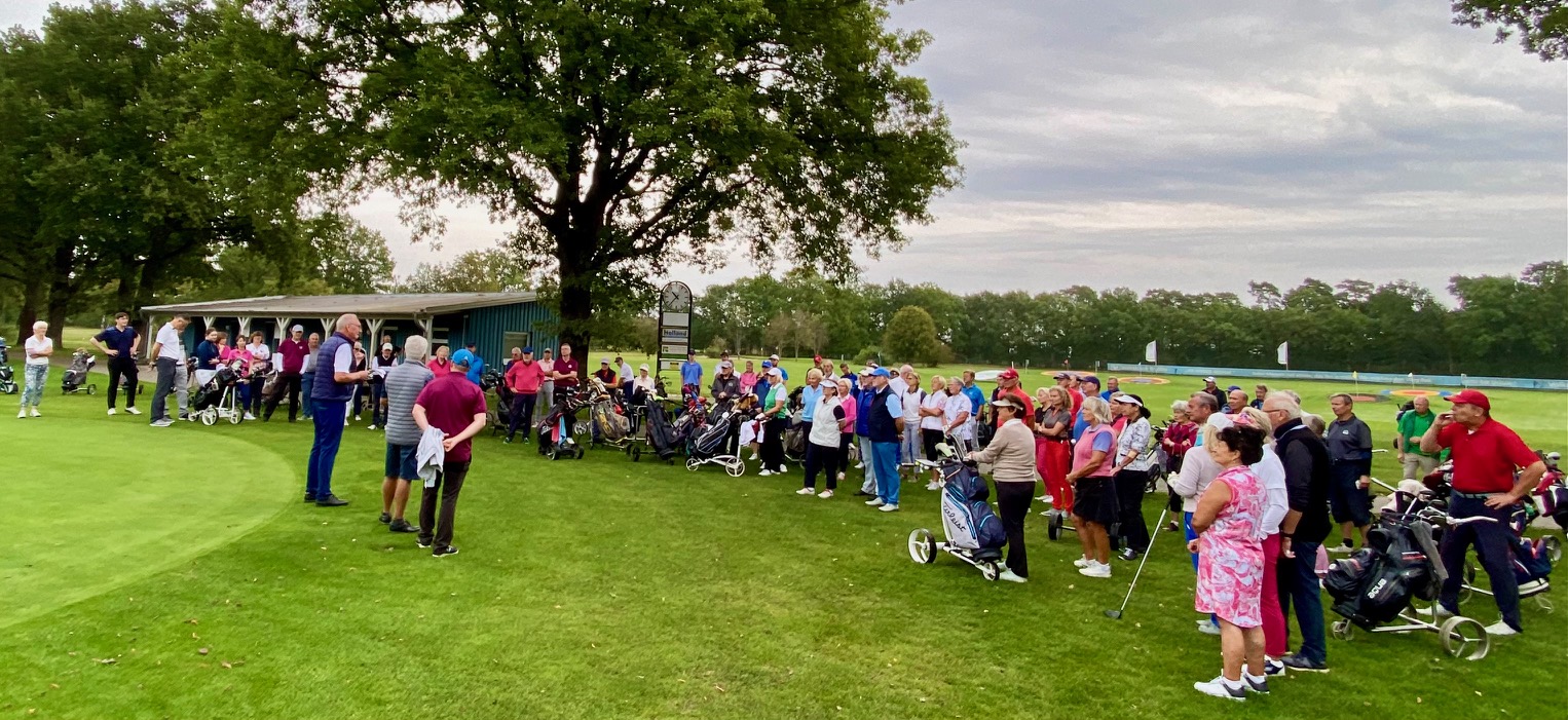 Beliebt – Charity-Turniere in Deutschland. Golfspielen und nebenbei Gutes tun. Hier Impressionen des Cup des Präsidenten aus dem niedersächsischen GC Gifhorn.