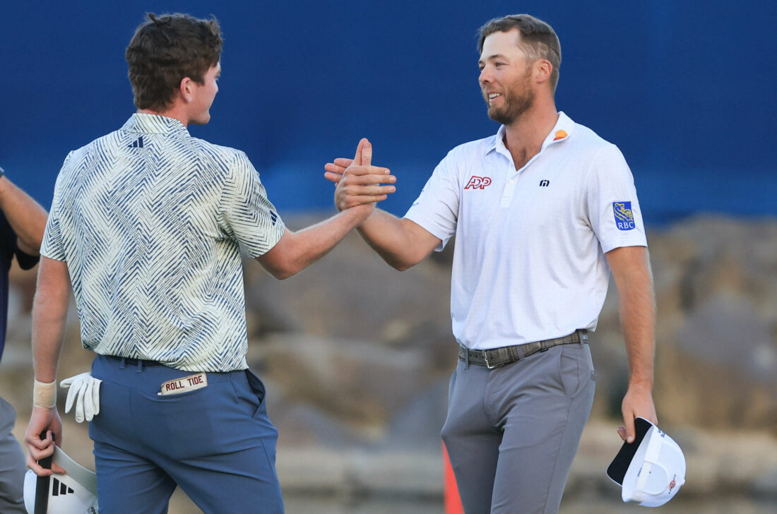 LA QUINTA, CALIFORNIA - JANUARY 21: Nick Dunlap and Sam Burns of the United States shake hands after their round during the final round of The American Express at Pete Dye Stadium Course on January 21, 2024 in La Quinta, California. (Photo by Sean M. Haffey/Getty Images) PGA Tour