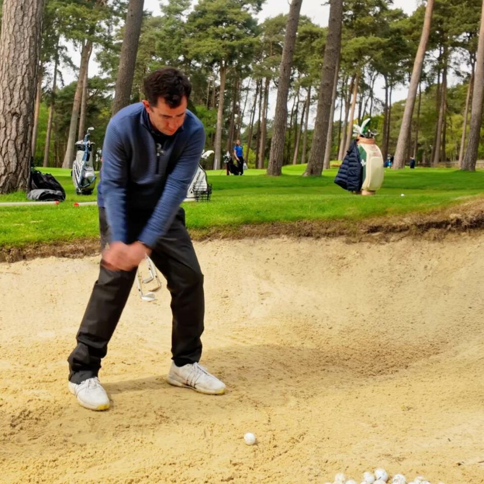 Dan Grieve präsentiert den Bunkerschlag