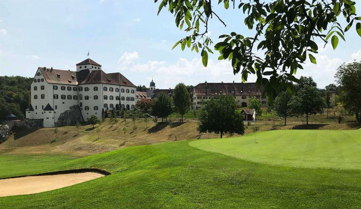 Golfen am Bodensee: Schloss Langenstein - der Country Club (©PvS).