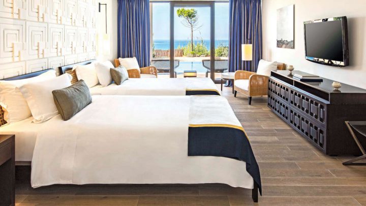 Hotels - Costa Navarino: The Romanos.