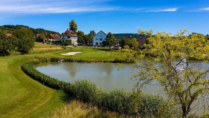 Golfen am Bodensee: Golfclub Owingen-Überlingen - Loch 18.