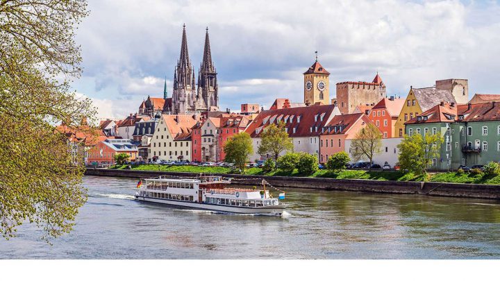 Golfen in Bayern: Regensburg (©shutterstock).