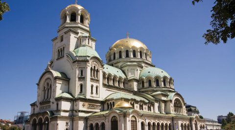 Downtown Sofia Die St.-Alexander-Nevsky-Kathedrale in der bulgarischen Hauptstadt