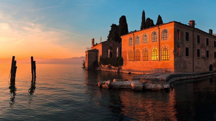 Romantisch: Sonnenuntergang beim Punta San Vigilio