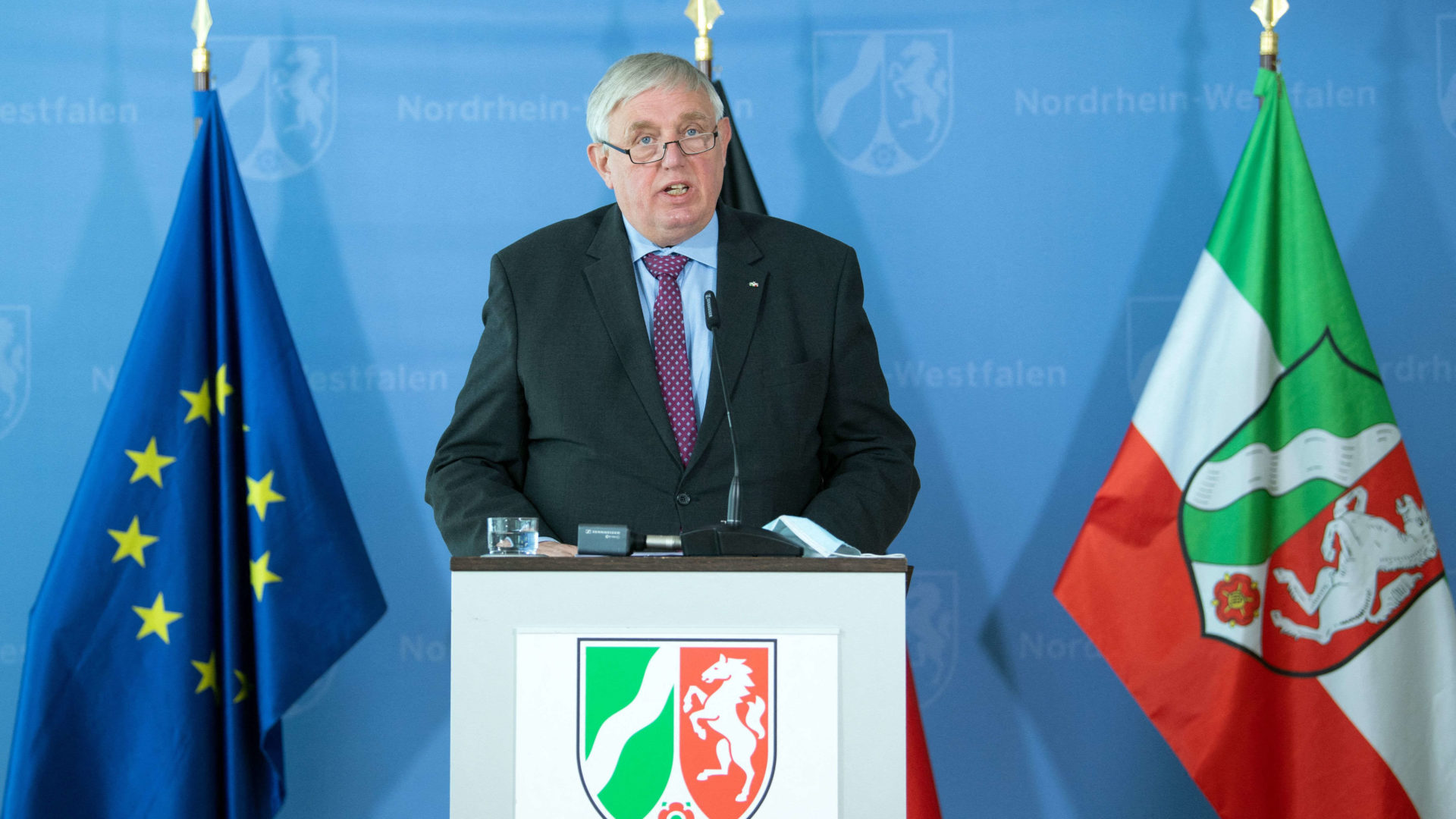 North Rhine-Westphalia's Health Minister Karl-Josef Laumann addresses a press conference to inform about the situation during the coronavirus (Covid-19) pandemic and about the restriction measures, in Duesseldorf, western Germany, on May 5, 2021. (Photo by Federico Gambarini / POOL / AFP) (Photo by FEDERICO GAMBARINI/POOL/AFP via Getty Images)