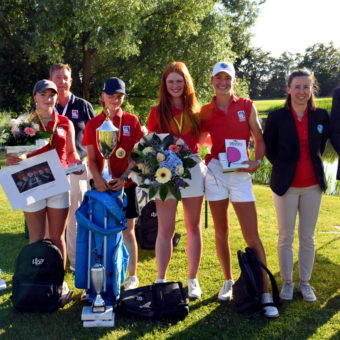 v.l. Manfred Kohlhammer (imt Initiator), Joy Johnson (GC St. Leon-Rot), Stefan Kost (Spielführer GP Kurpfalz), Lara Ok (GC München Valley), Emma Alessia Delwes (Hannover GC), Lilly Schulz-Hanßen (GC St. Leon-Rot), René Gutperle (Schrimherr Gutperle Golf Courses). (Foto: Frank Föhlinger | golfmomente.de)