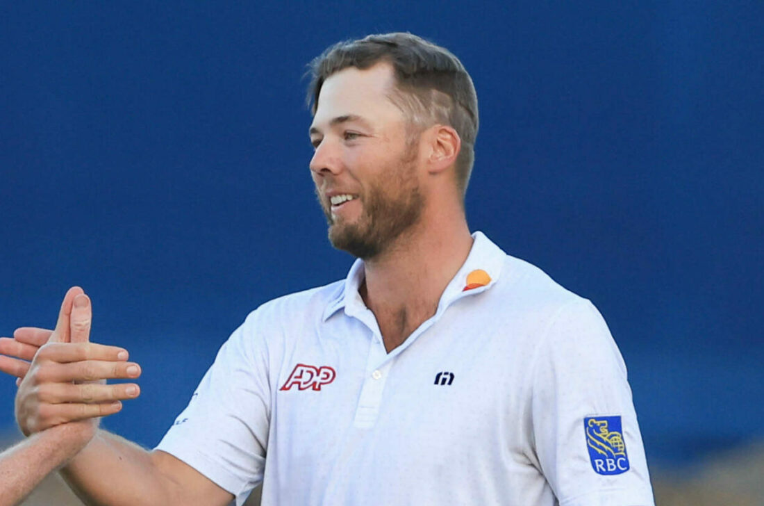 LA QUINTA, CALIFORNIA - JANUARY 21: Nick Dunlap and Sam Burns of the United States shake hands after their round during the final round of The American Express at Pete Dye Stadium Course on January 21, 2024 in La Quinta, California. (Photo by Sean M. Haffey/Getty Images) PGA Tour