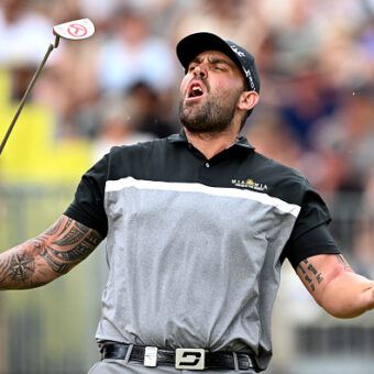 QUEENSTOWN, NEW ZEALAND - MARCH 02: Ryan Peake of Australia celebrates after winning the 2025 New Zealand Open at Millbrook Resort on March 02, 2025 in Queenstown, New Zealand. (Photo by Hannah Peters/Getty Images)