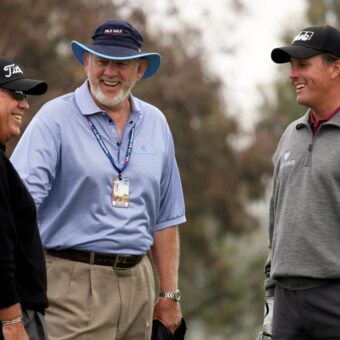 Butch Harmon, Dave Pelz und Phil Mickelson (von links)