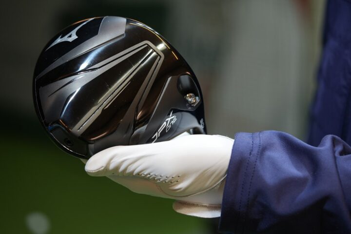 Mizuno JPX One Driver