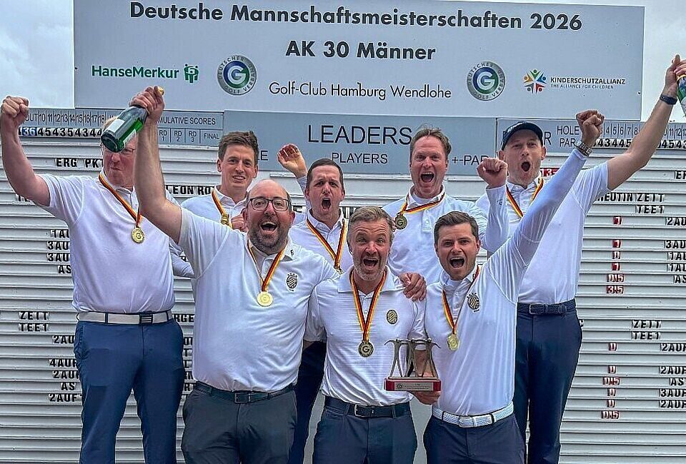 Gold auf der Wendlohe: Der Frankfurter GC ist Deutscher Mannschaftsmeister der AK 30. (Foto: Langer Sport Marketing)